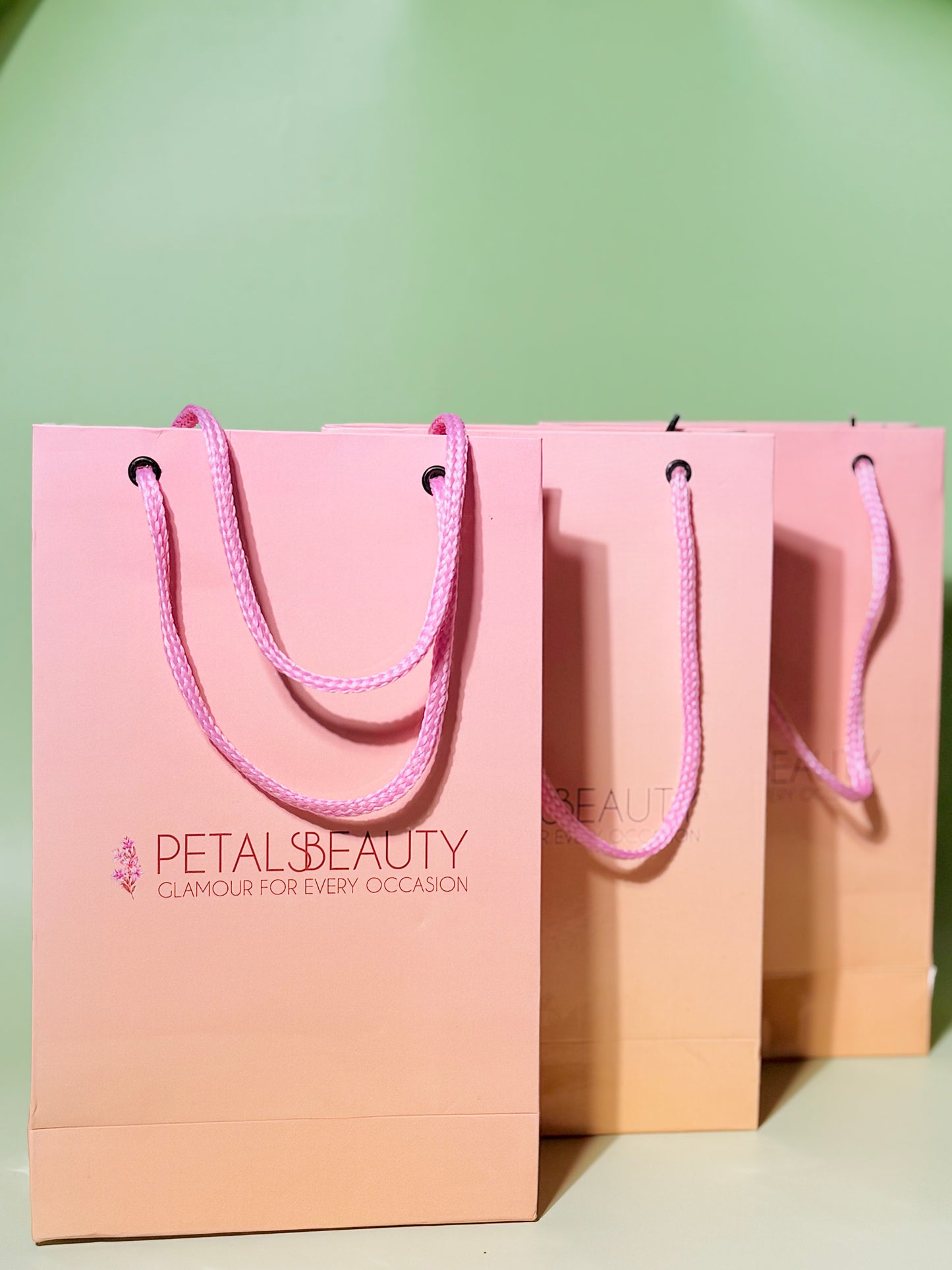 Petals Beauty shopping bag